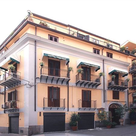Hotel Cortese Palermo Bagian luar foto