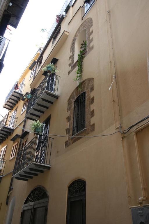 Hotel Cortese Palermo Bagian luar foto