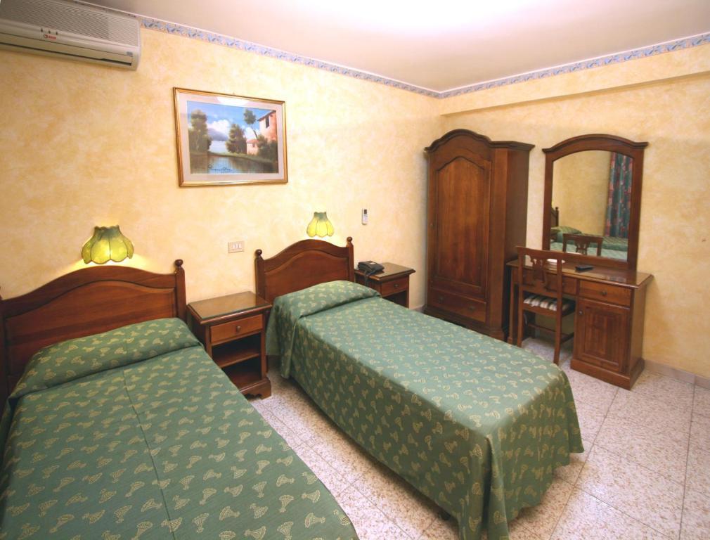 Hotel Cortese Palermo Ruang foto